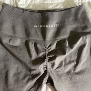 Alphalete Legging